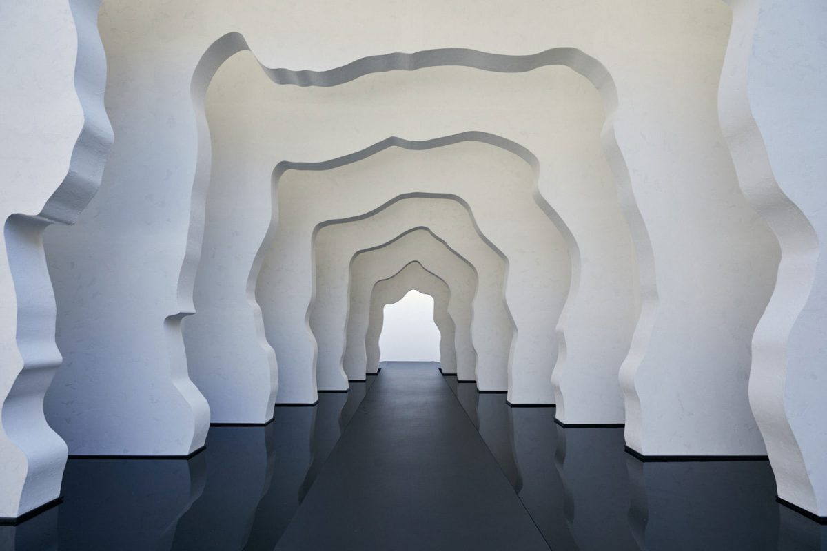 Divided-Layers-Daniel-Arsham-x-Kohler-Milan-Design-Week-0082_CS28458-3-Palazzo_